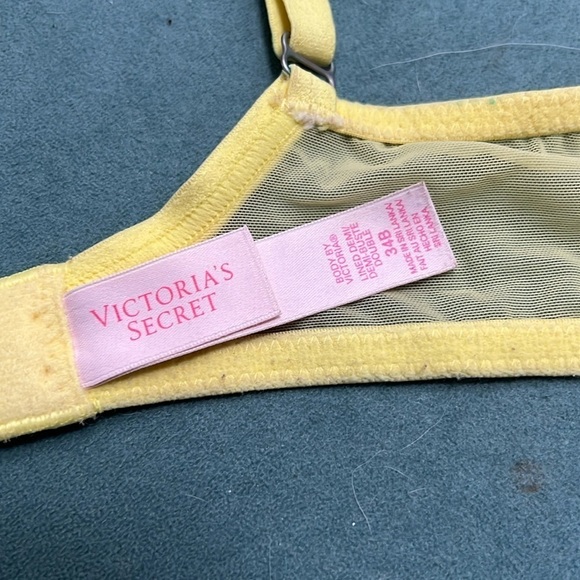 Victoria's Secret Body By Victoria Lined Demi Double Buste Bra size 34B - Picture 7 of 9
